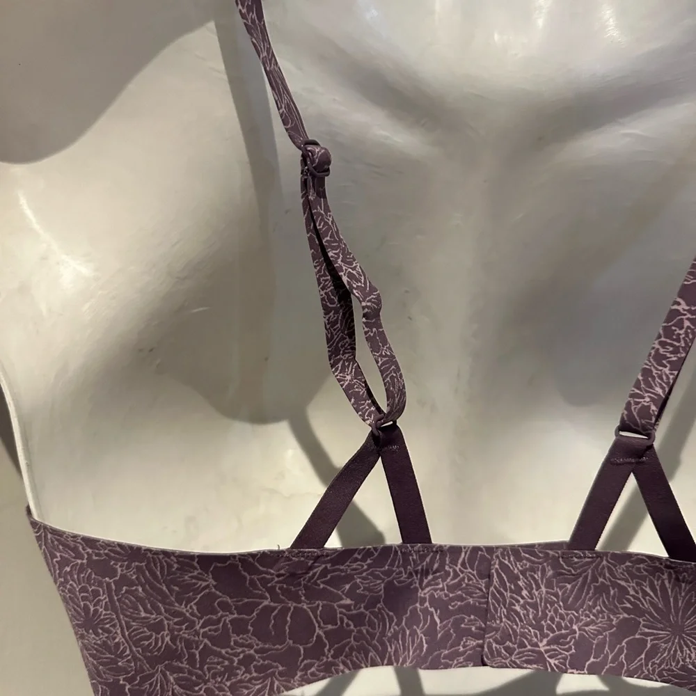 LuLuLemon Floral Lace Women's wireless Bra Purple
